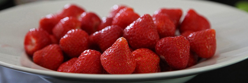 strawberries-plate.jpg
